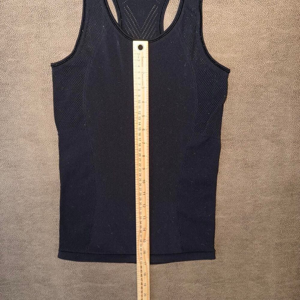 Lululemon Swiftly Tech Racerback Tank - Picture 4 of 8